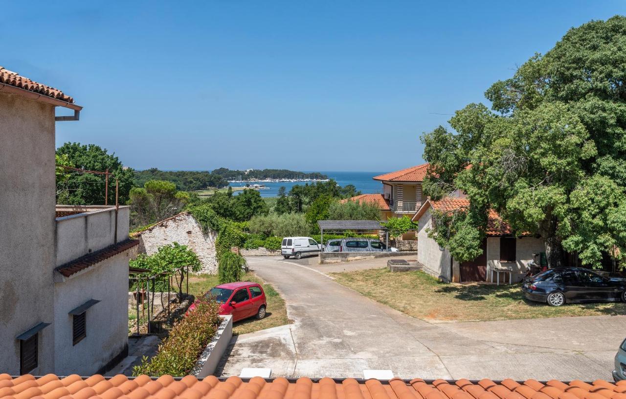 Villa Stunning 3 Bedroom With Pool Poreč